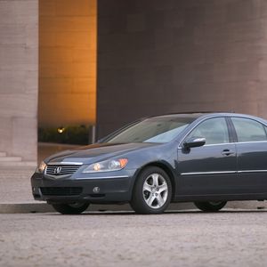 Preview wallpaper acura, rl, 2004, blue, side view, style, cars, buildings, asphalt
