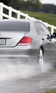 Preview wallpaper acura, rl, concept, gray metallic, rear view, cars, nature, trees, grass, spray, asphalt