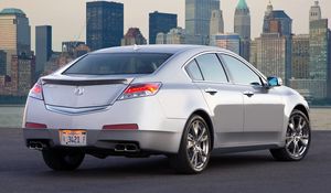 Preview wallpaper acura, tl, 2008, metallic silver, rear view, car, style, city, asphalt