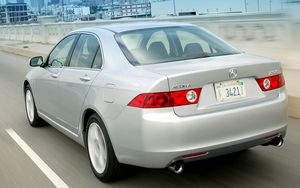 Preview wallpaper acura, tsx, 2003, metallic silver, rear view, style, cars, speed, street, city, asphalt