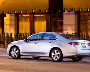 Preview wallpaper acura, tsx, 2008, silver metallic, side view, style, cars, street, building, shrubs, asphalt