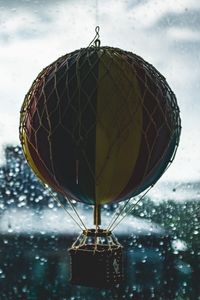 Preview wallpaper air balloon, glass, toy, mesh, drops