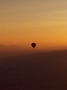 Preview wallpaper air balloon, mountains, sunset, dusk, fog