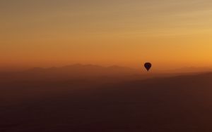 Preview wallpaper air balloon, mountains, sunset, dusk, fog