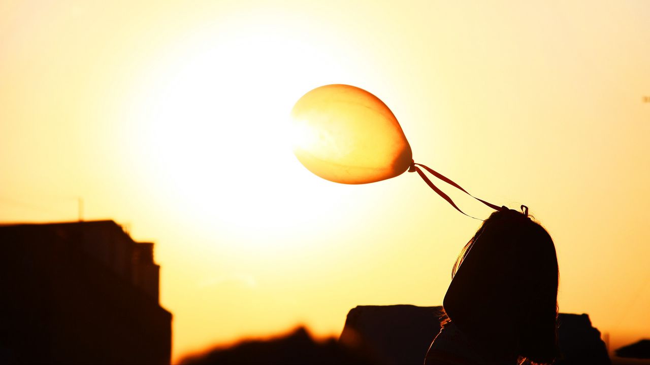 Wallpaper air balloon, silhouette, sunset, lightness