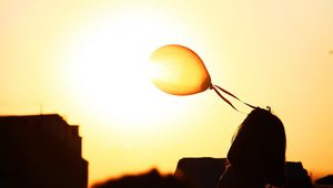 Preview wallpaper air balloon, silhouette, sunset, lightness