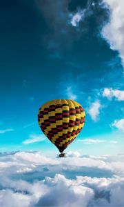 Preview wallpaper air balloon, sky, clouds, flight, height, motley