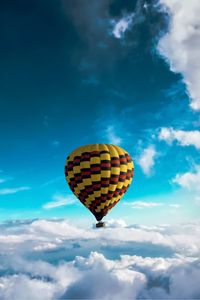 Preview wallpaper air balloon, sky, clouds, flight, height, motley