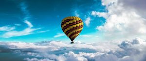 Preview wallpaper air balloon, sky, clouds, flight, height, motley