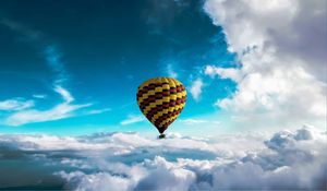 Preview wallpaper air balloon, sky, clouds, flight, height, motley