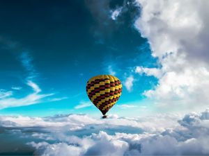 Preview wallpaper air balloon, sky, clouds, flight, height, motley