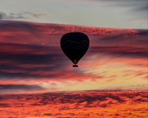 Preview wallpaper air balloon, sky, flight, sunset, clouds