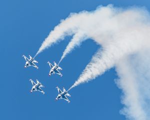 Preview wallpaper aircraft, airshow, trails, sky, flight