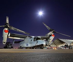 Preview wallpaper airfield, aircraft, night