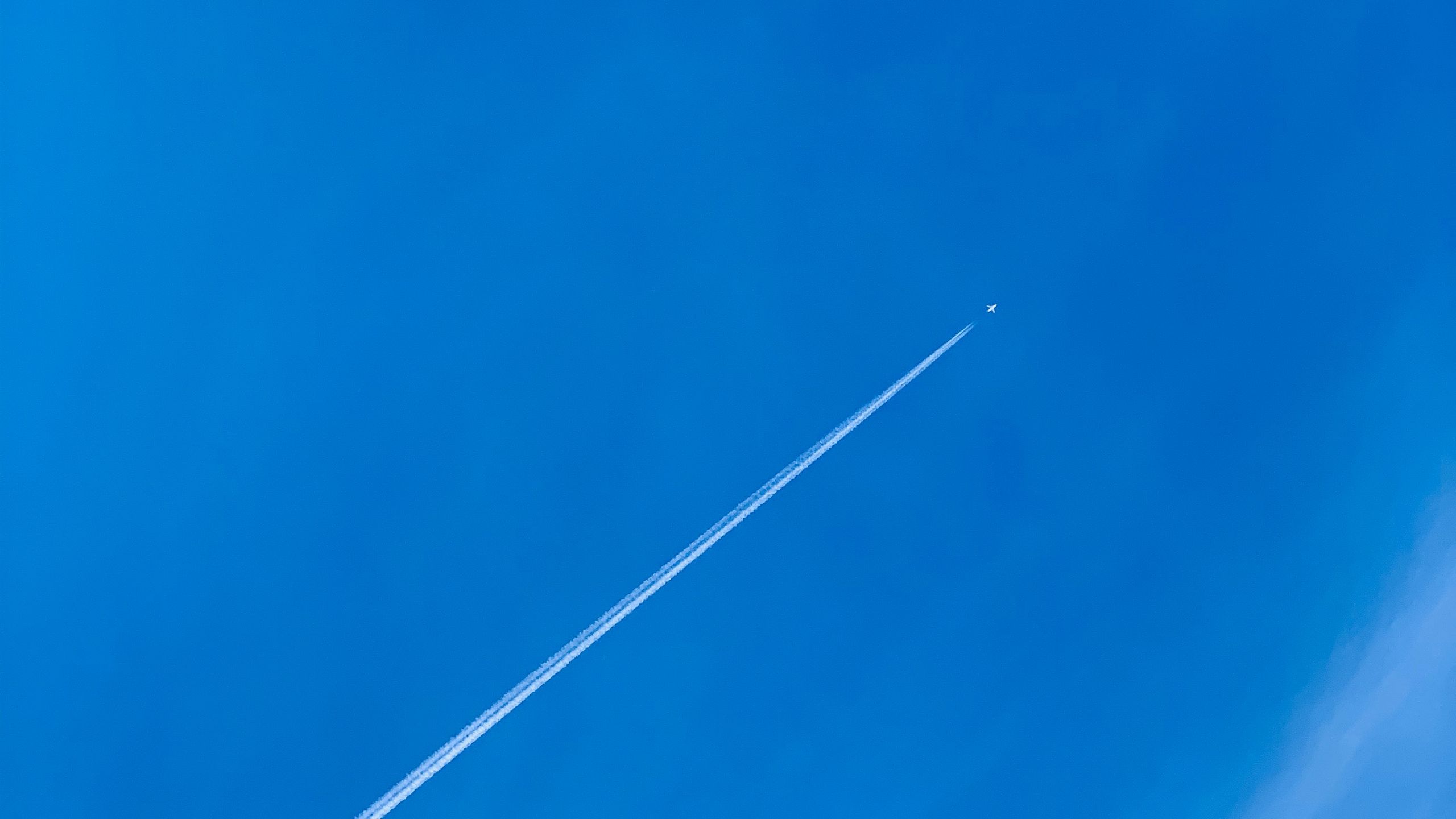 Download wallpaper 2560x1440 airplane, sky, minimalism, airplane track ...
