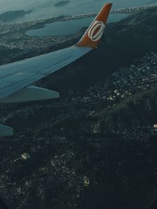 Preview wallpaper airplane, wing, porthole