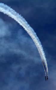 Preview wallpaper airplanes, sky, aerobatics, track