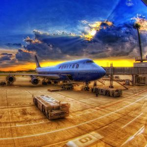 Preview wallpaper airport, plane, sky, hdr