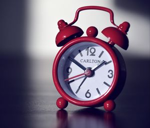Preview wallpaper alarm clock, carlton, clock face