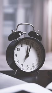 Preview wallpaper alarm clock, clock, dial