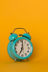 Preview wallpaper alarm clock, dial, watch