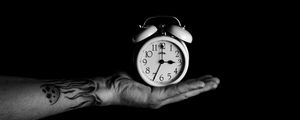 Preview wallpaper alarm clock, hand, bw, clock, time