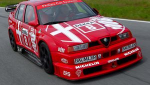 Preview wallpaper alfa romeo, 155, auto, red, sports, white, front view