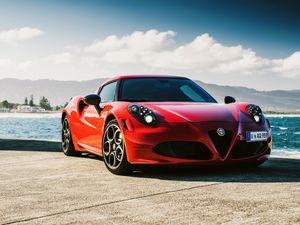 Preview wallpaper alfa romeo, 4c, au-spec, red side view