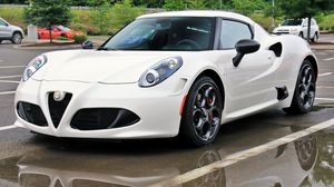 Preview wallpaper alfa romeo 4c, white, side view