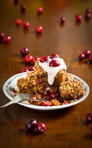 Preview wallpaper almond pudding, cranberries, berries, dessert