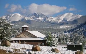 Preview wallpaper alpes, house, snow, winter, mountains