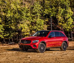 Preview wallpaper amg, mercedes-benz, glk-class, x2536, red, side view