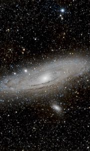 Preview wallpaper andromeda galaxy, galaxy, glow, stars, space