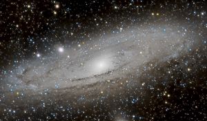 Preview wallpaper andromeda galaxy, galaxy, glow, stars, space