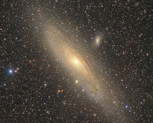 Preview wallpaper andromeda galaxy, galaxy, stars, space