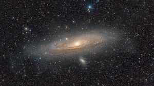 Preview wallpaper andromeda galaxy, stars, glow, space