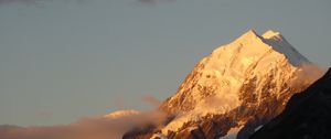 Preview wallpaper aoraki, mountain, peak, snow, clouds