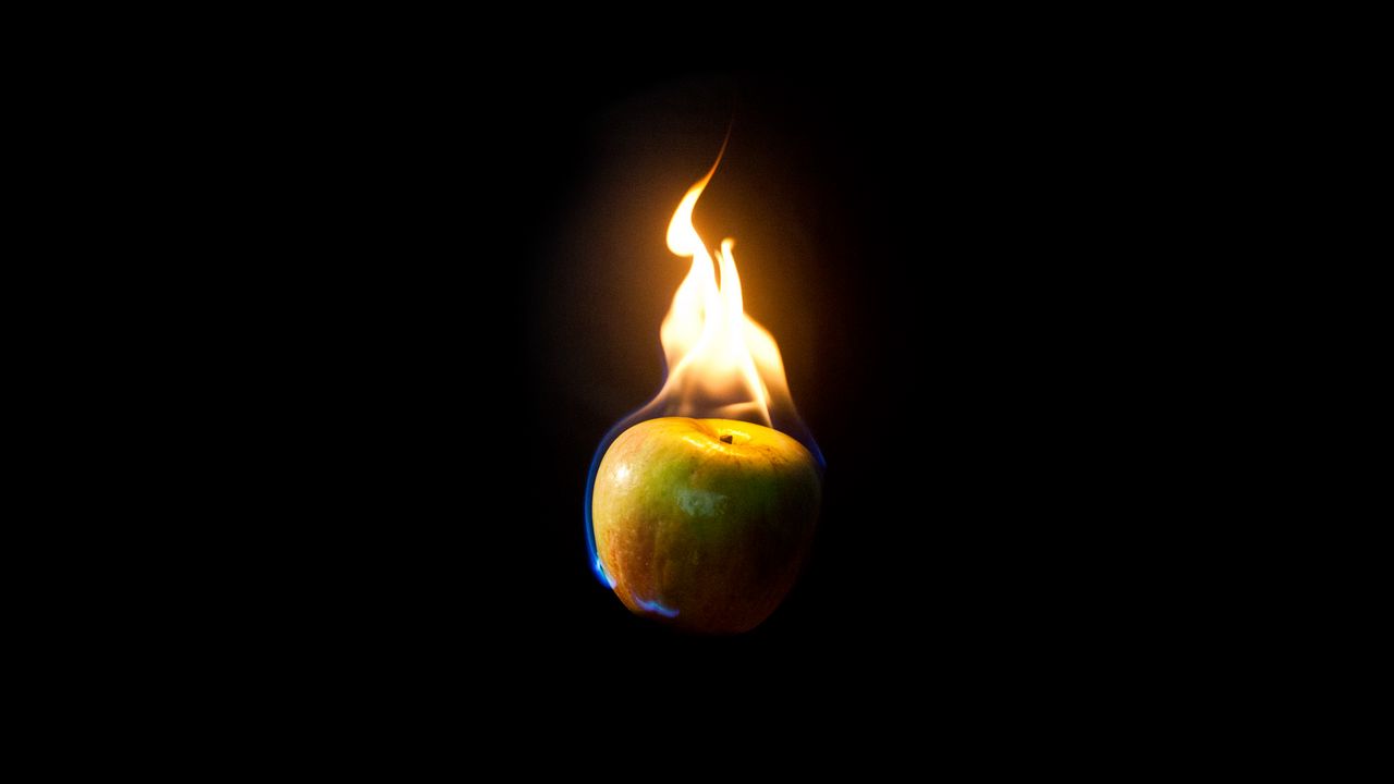 Wallpaper apple, fire, flame, darkness