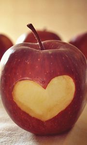 Preview wallpaper apple, food, heart, shape