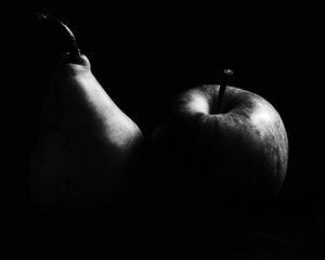 Preview wallpaper apple, fruit, black and white, black