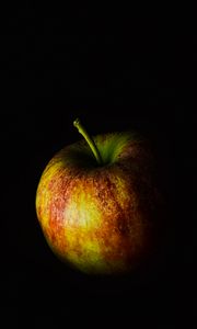 Preview wallpaper apple, fruit, darkness, macro