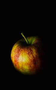 Preview wallpaper apple, fruit, darkness, macro