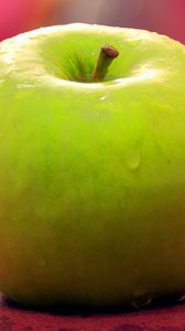 Preview wallpaper apple, fruit, drops, macro, green