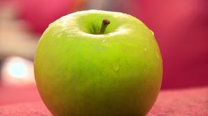 Preview wallpaper apple, fruit, drops, macro, green