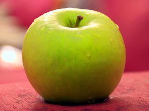 Preview wallpaper apple, fruit, drops, macro, green