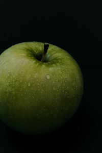 Preview wallpaper apple, fruit, green, black, background