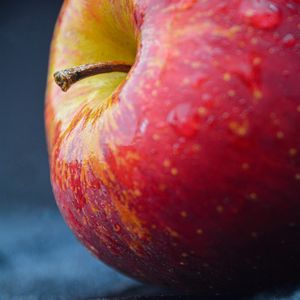 Preview wallpaper apple, fruit, macro