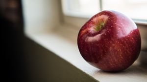 Preview wallpaper apple, fruit, macro, red