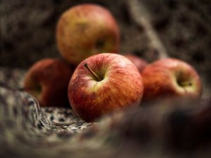 Preview wallpaper apple, fruit, red, close up