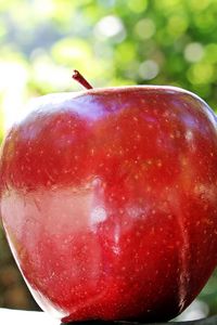 Preview wallpaper apple, fruit, ripe, close-up